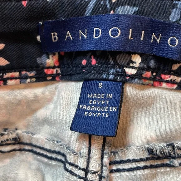 Bandolino size 8 capris pants blue with white and pink flowers floral print - Picture 4 of 8
